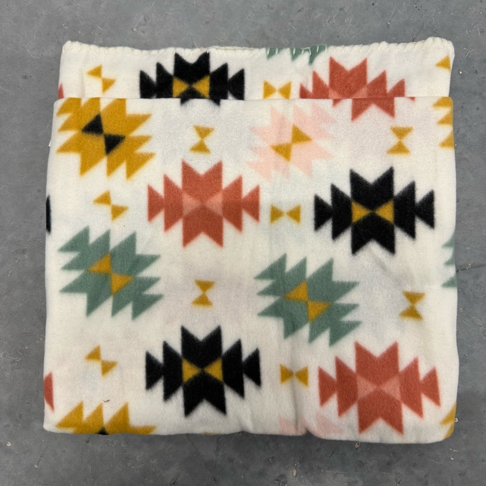 Aztec Print Fleece Throw Blanket
